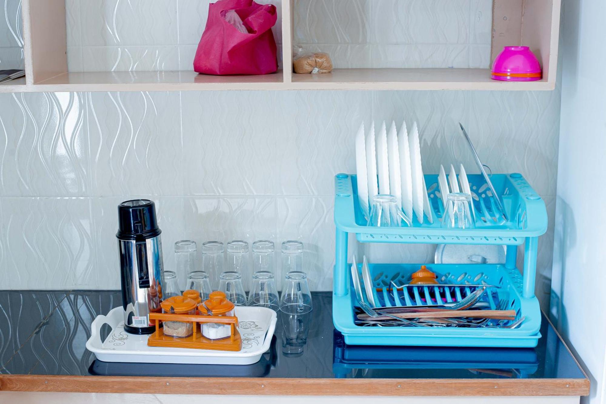 L&J Modern Backpackers Bnb Darüsselam Dış mekan fotoğraf