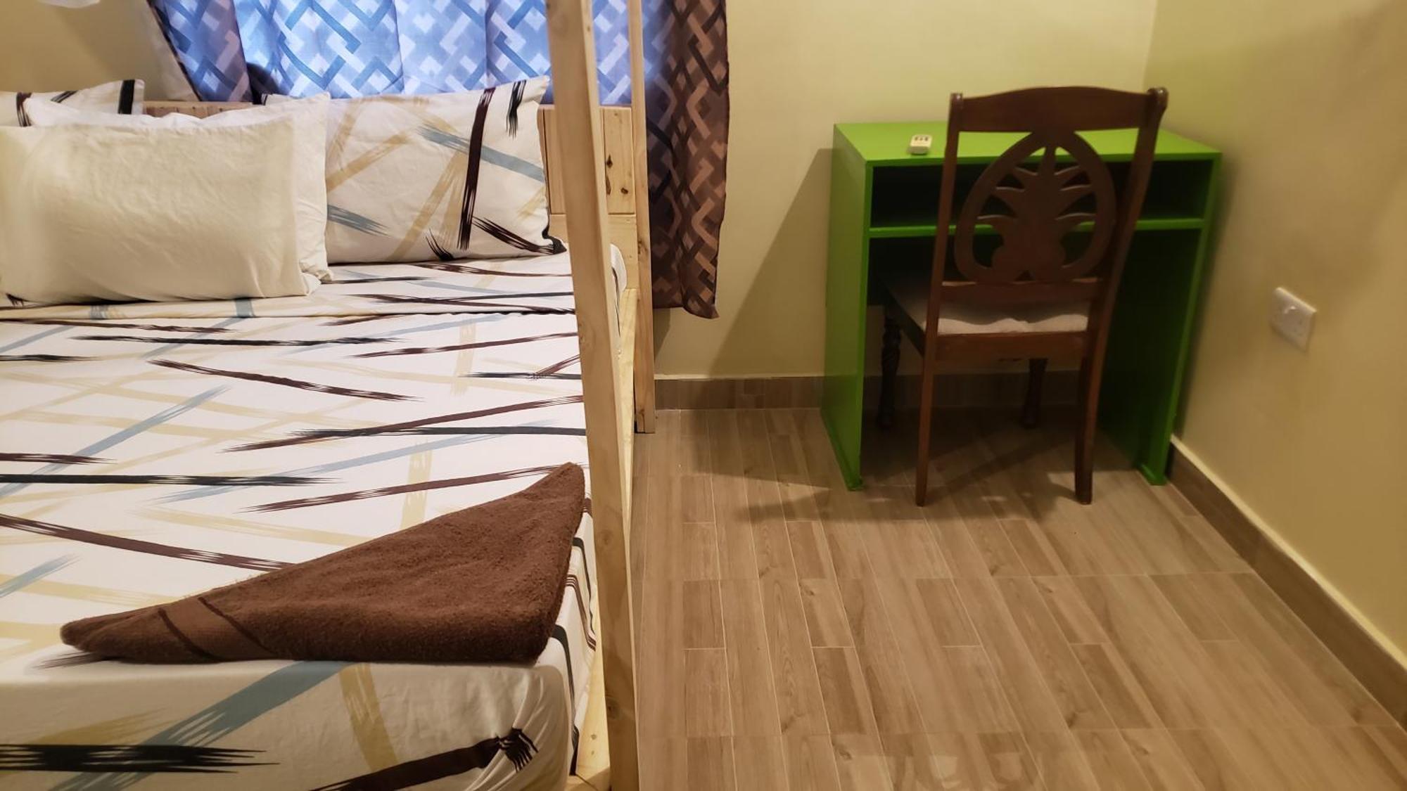 L&J Modern Backpackers Bnb Darüsselam Dış mekan fotoğraf