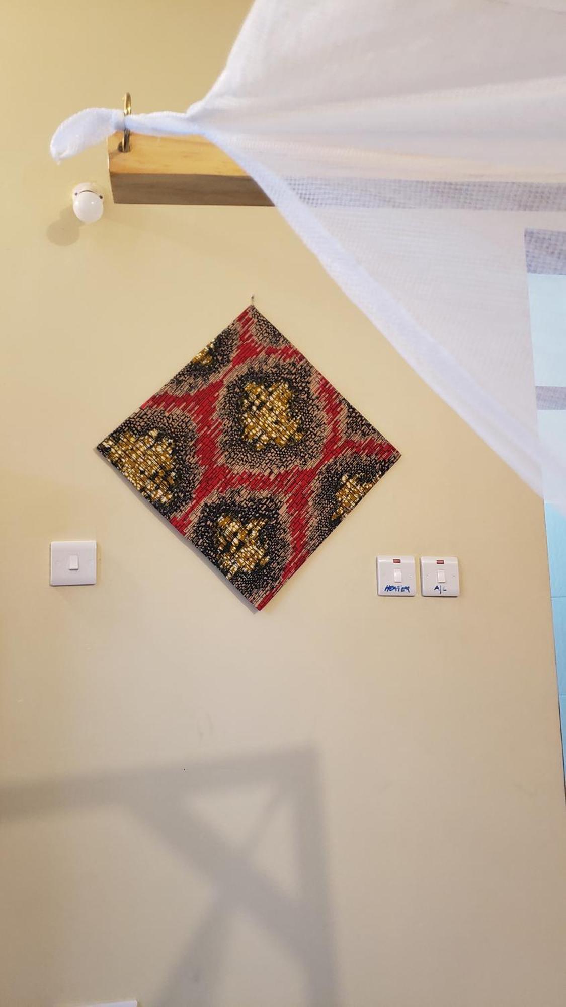 L&J Modern Backpackers Bnb Darüsselam Dış mekan fotoğraf
