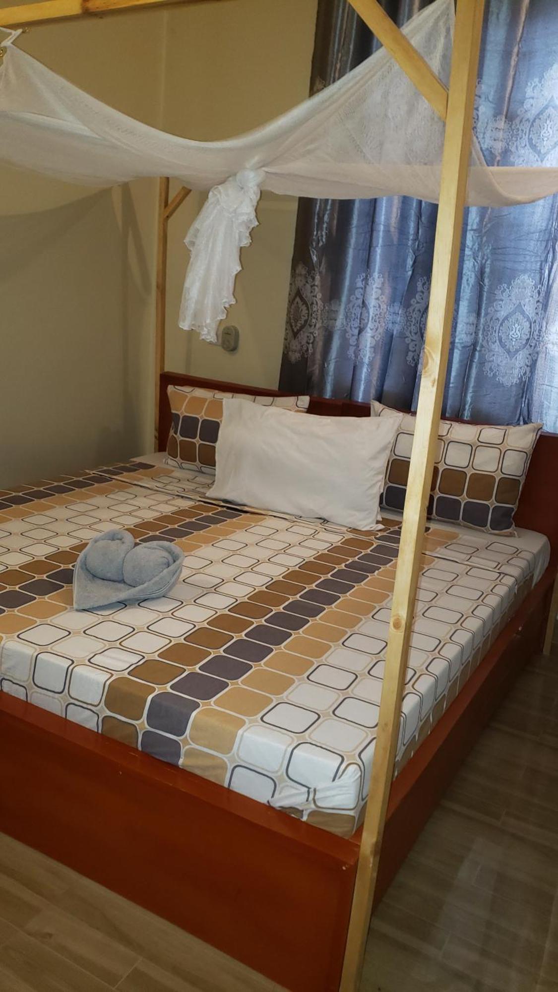 L&J Modern Backpackers Bnb Darüsselam Dış mekan fotoğraf